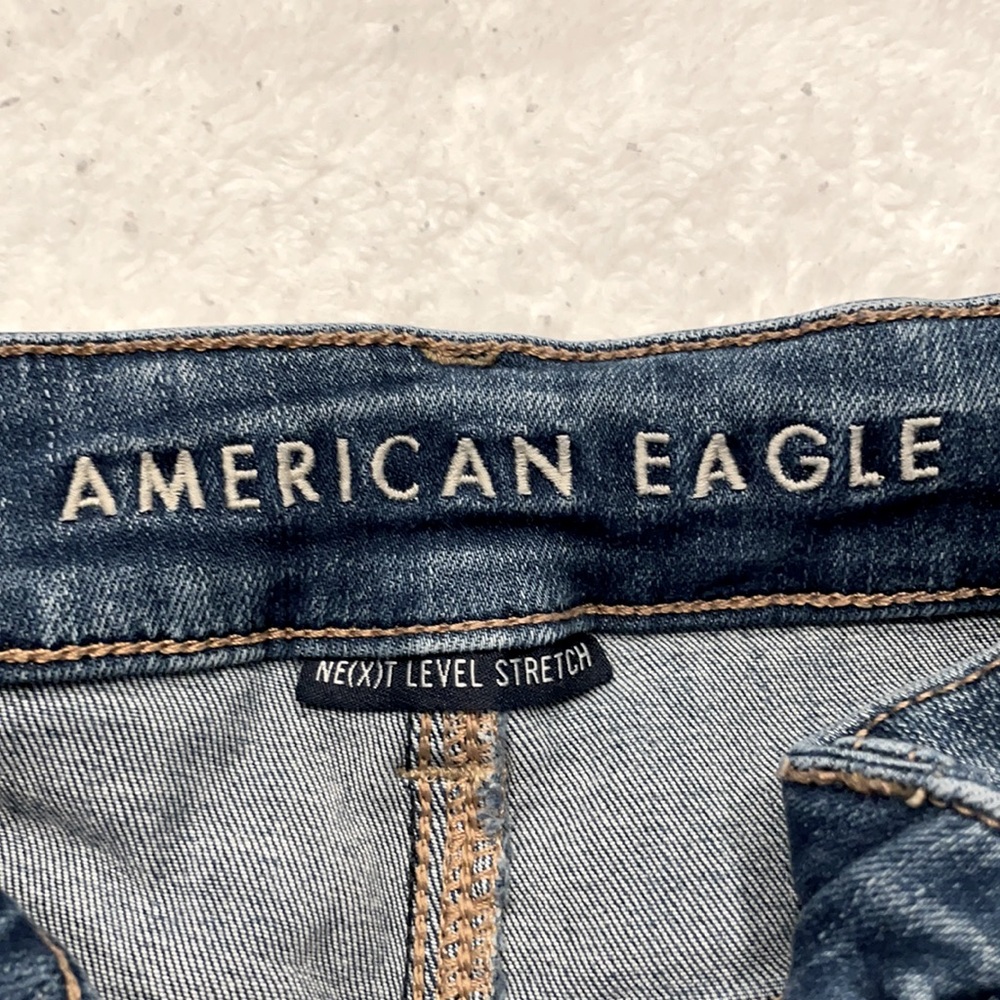 American Eagle “Hi-Rise Shortie” Distressed Shorts - Picture 4 of 4